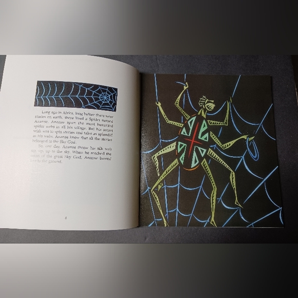 Set of 4, Legends of the World paperback books for kids - Picture 4 of 7